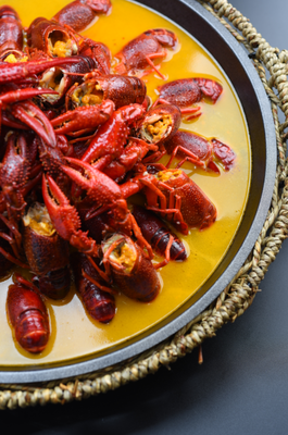 小龍蝦調料定制與代工 植物提取物研發助力風味創新